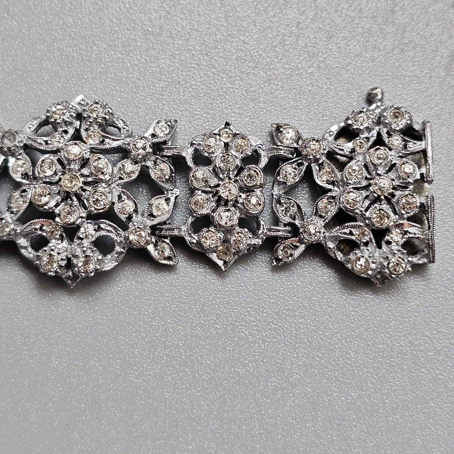 Vintage 1930s Art Deco Chrome Rhinestone Floral Bracelet