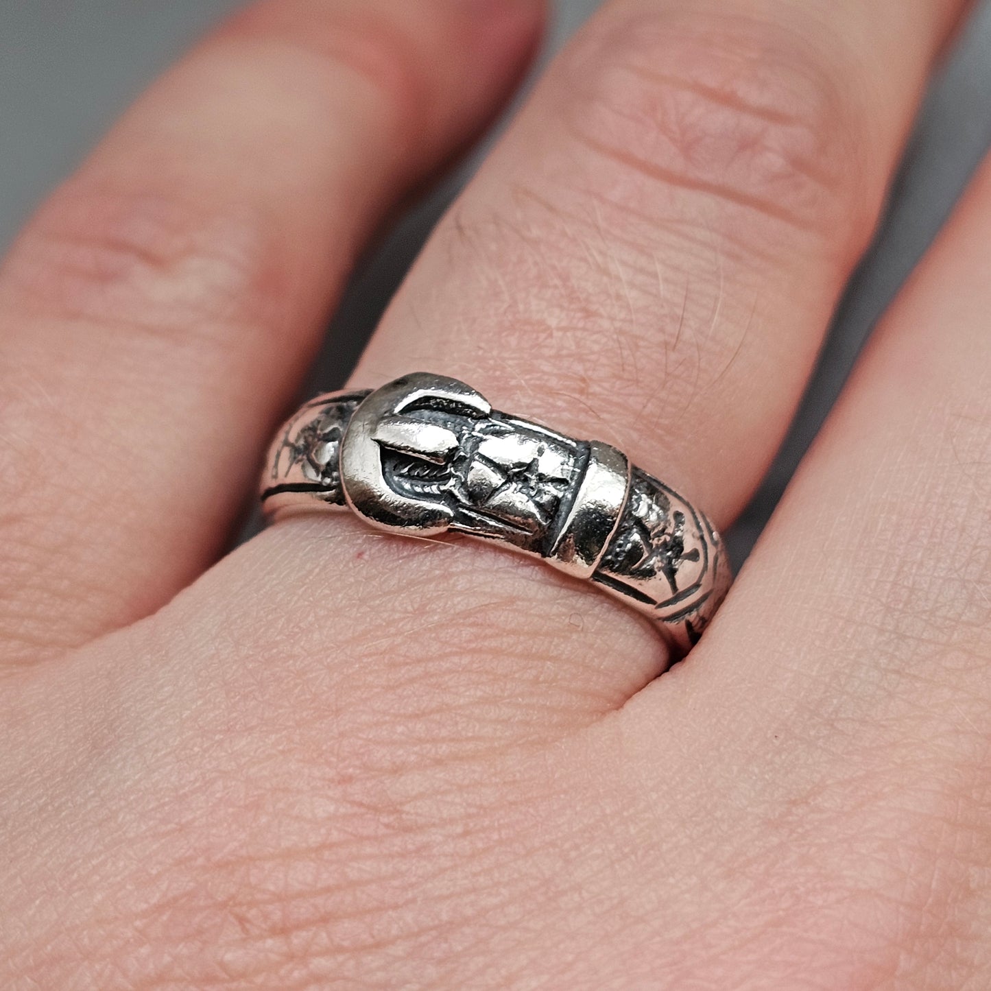 Vintage Silver Victorian Revival Buckle Ring