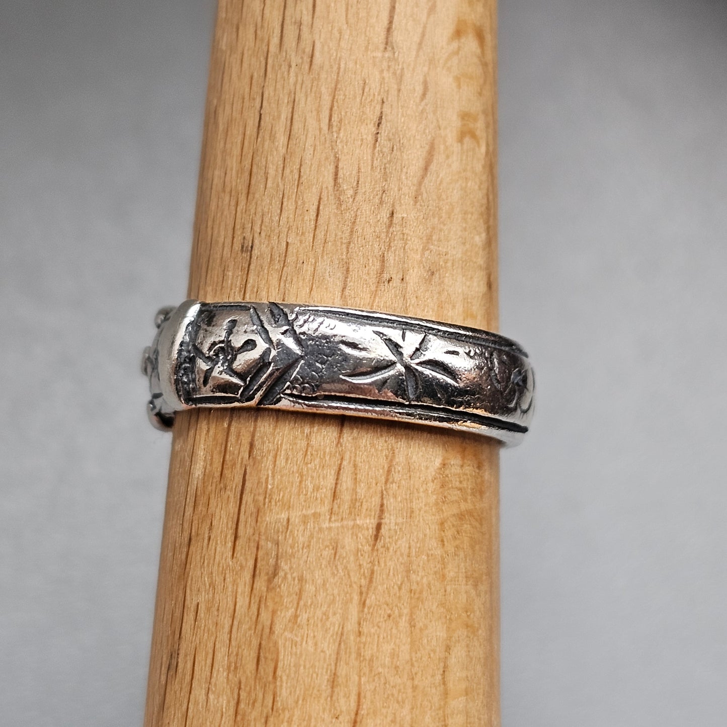 Vintage Silver Victorian Revival Buckle Ring