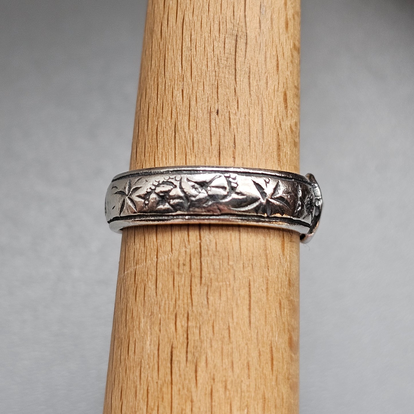Vintage Silver Victorian Revival Buckle Ring