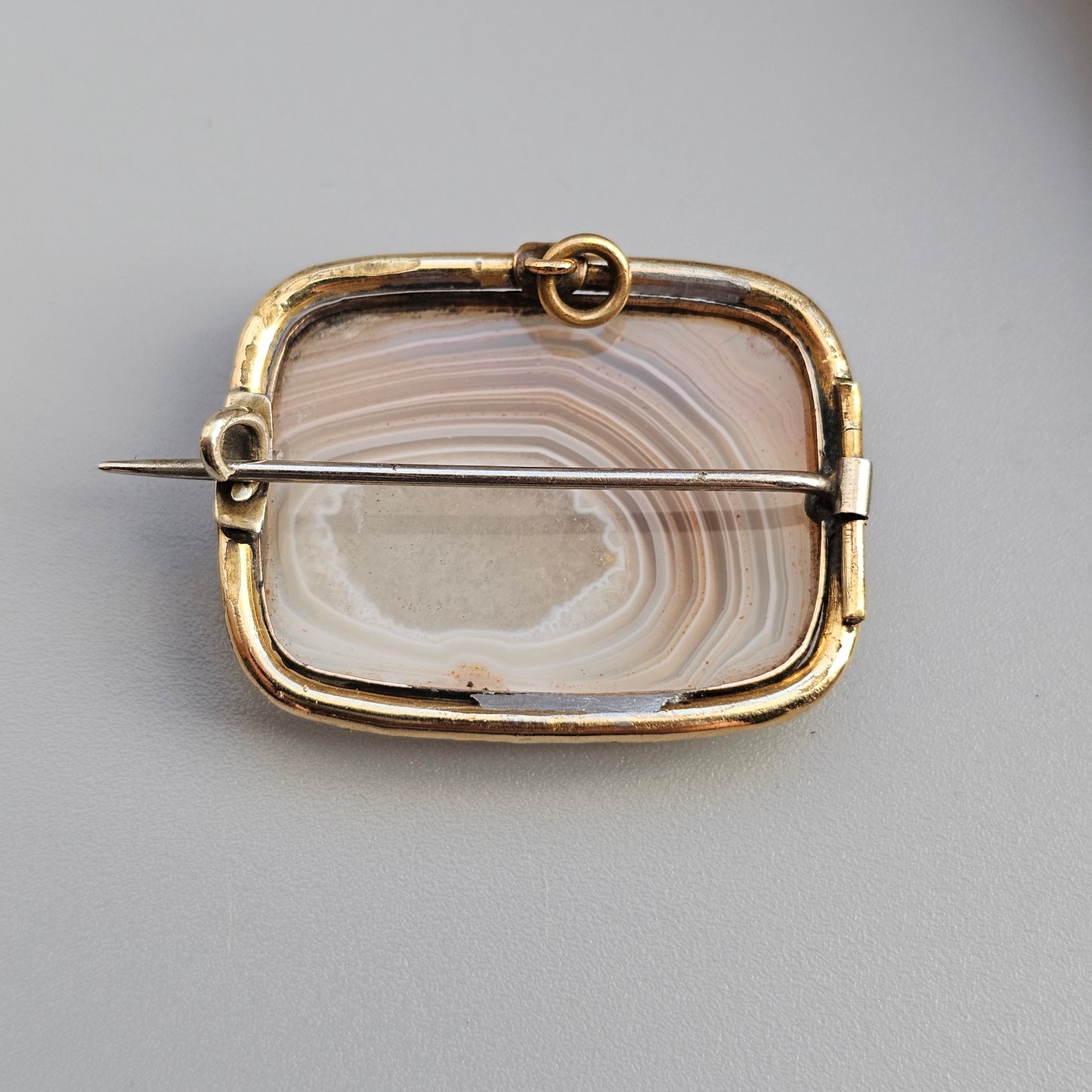 Antique Georgian Pinchbeck Banded Agate Brooch