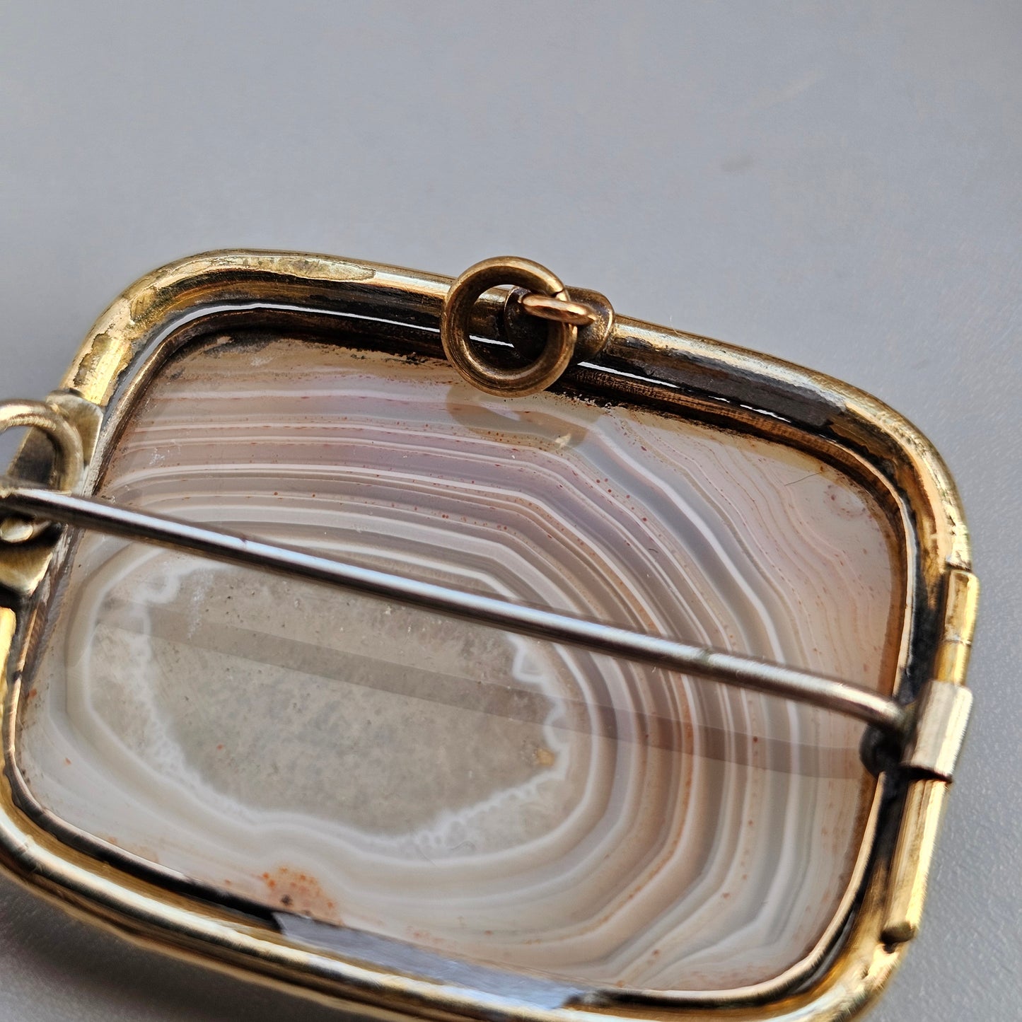 Antique Georgian Pinchbeck Banded Agate Brooch