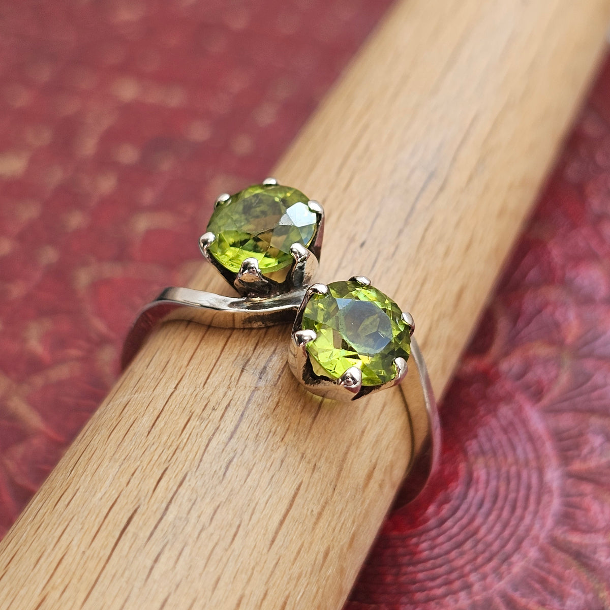 Vintage Sterling Silver Peridot Two Stone Toi et Moi Ring