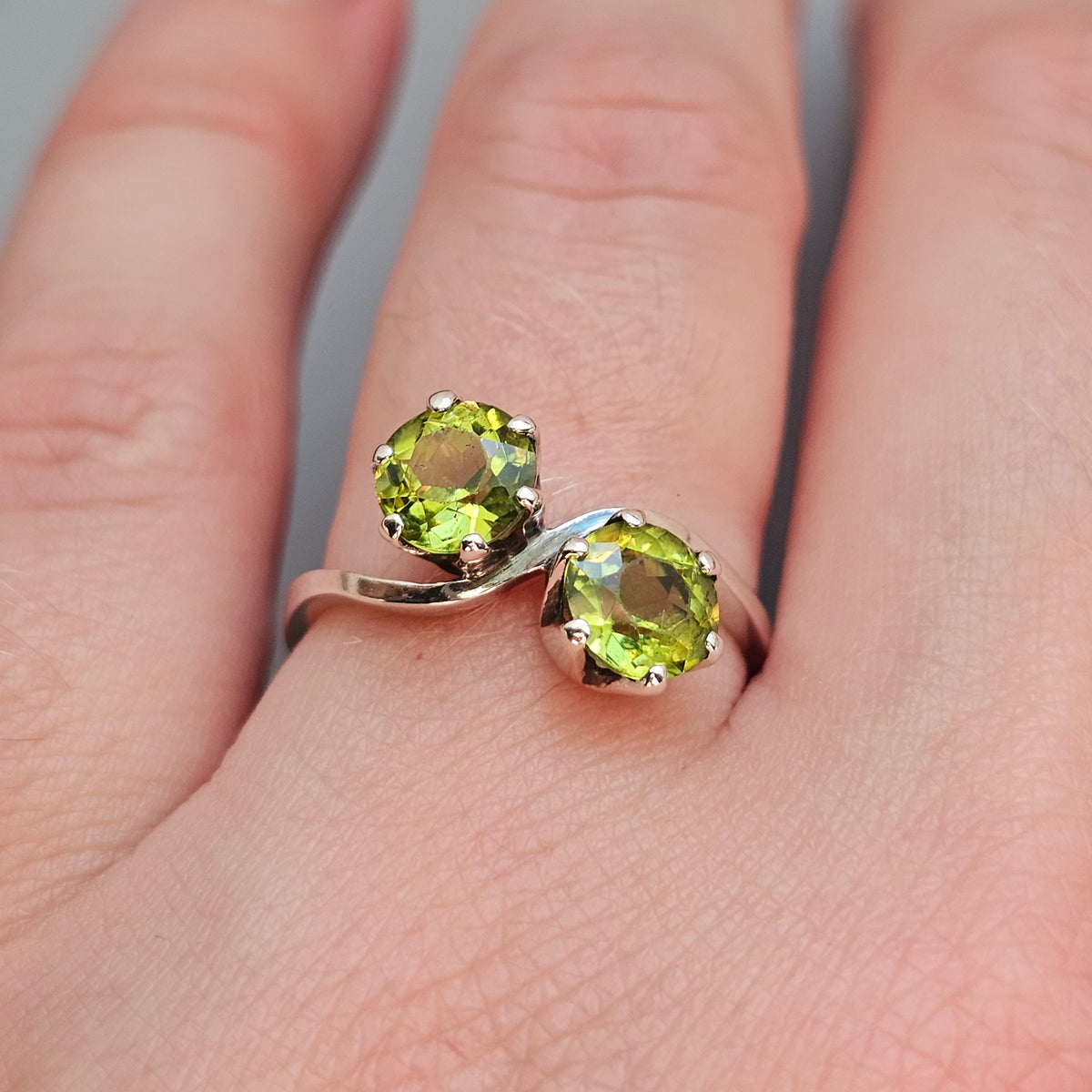 Vintage Sterling Silver Peridot Two Stone Toi et Moi Ring