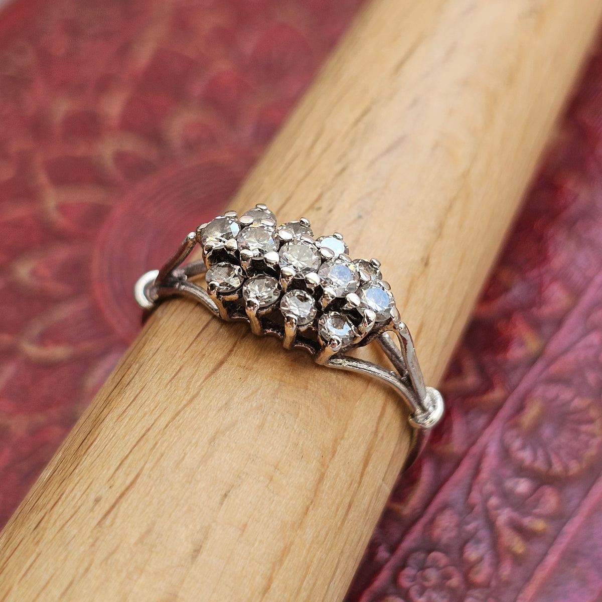Vintage 1980s Sterling Silver Clear Stone Cluster Ring