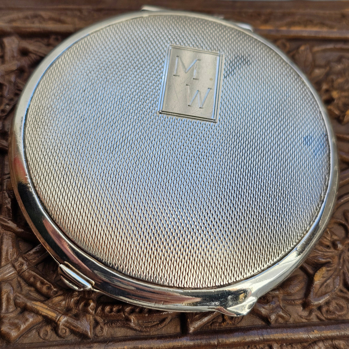 Vintage 1940s Sterling Silver Powder Compact 1946