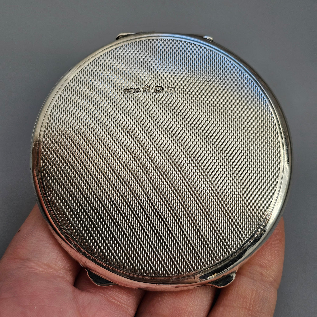 Vintage 1940s Sterling Silver Powder Compact 1946