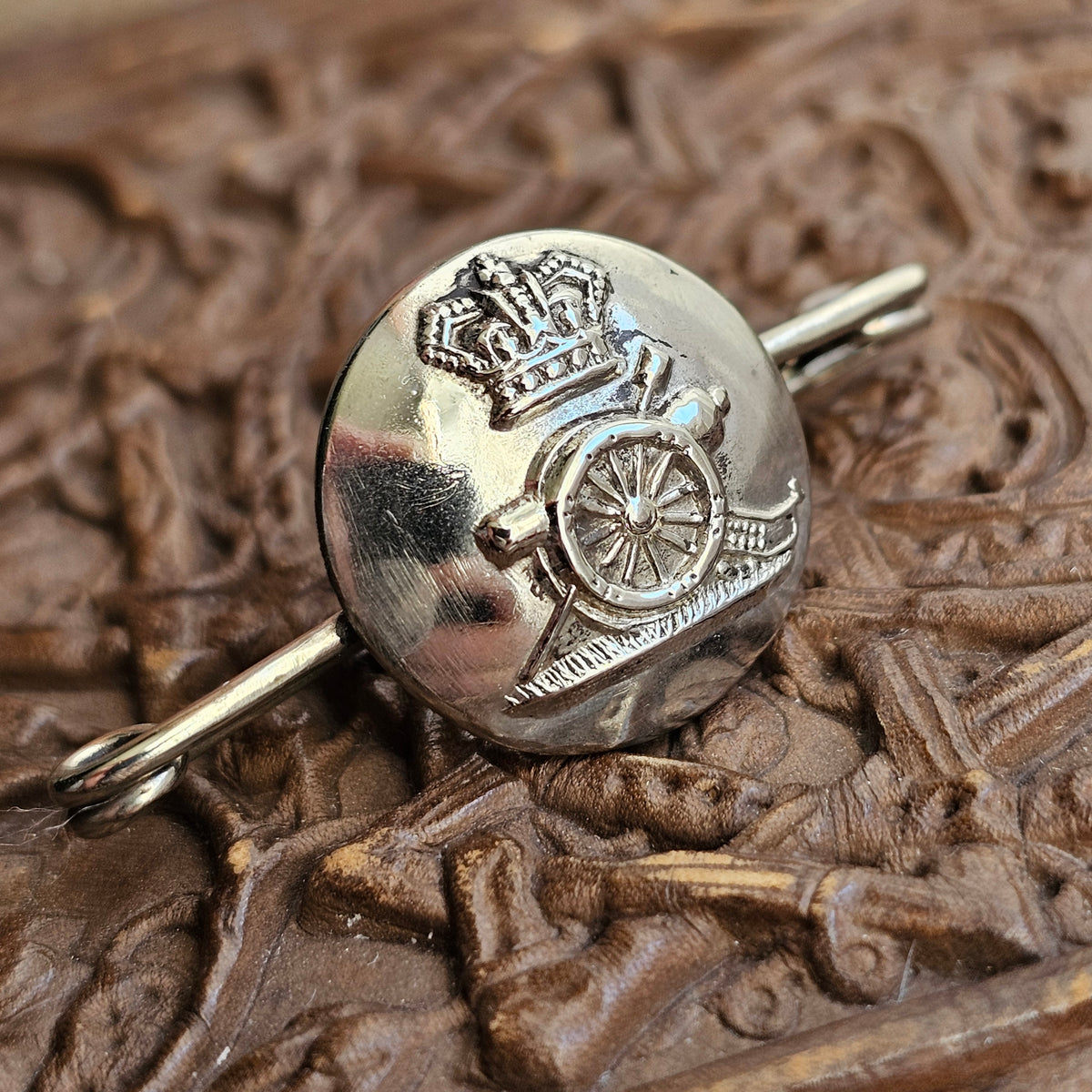 Antique Victorian Royal Artillery Volunteer Button Sweetheart Brooch