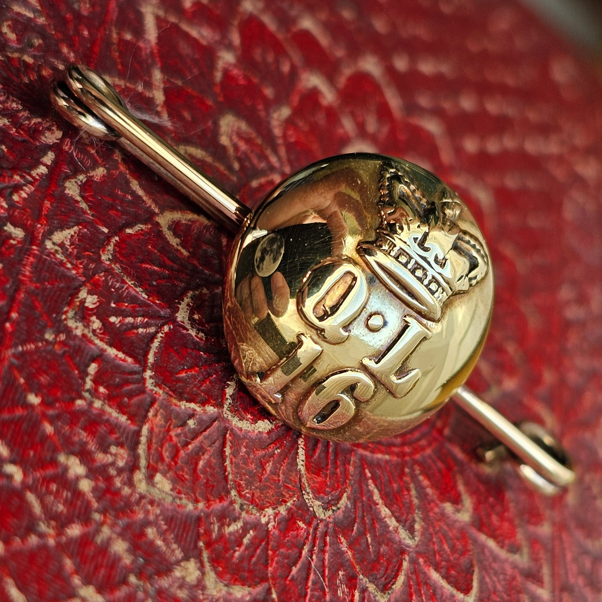 Antique Victorian 16th Queen's Lancers Button Sweetheart Brooch