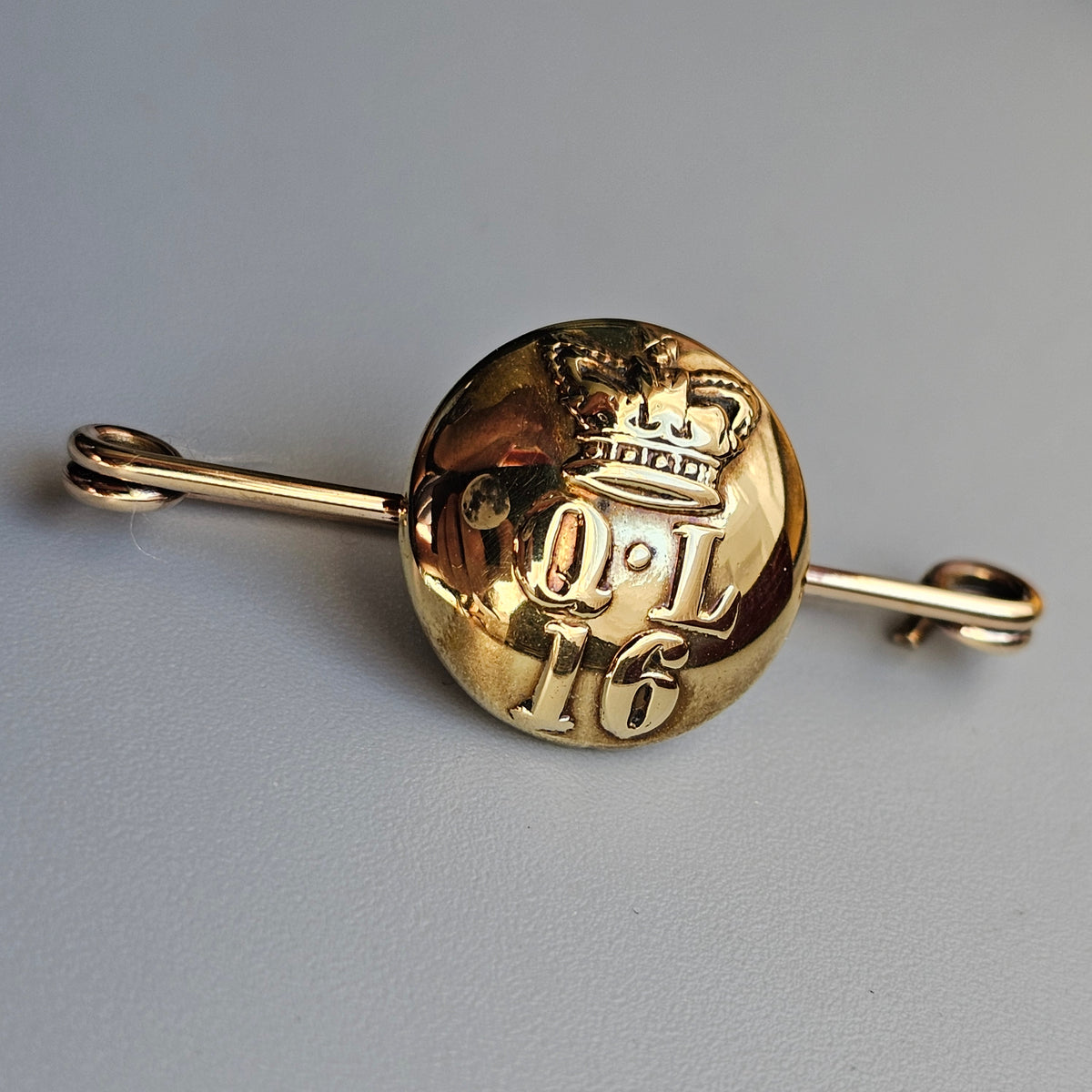 Antique Victorian 16th Queen's Lancers Button Sweetheart Brooch