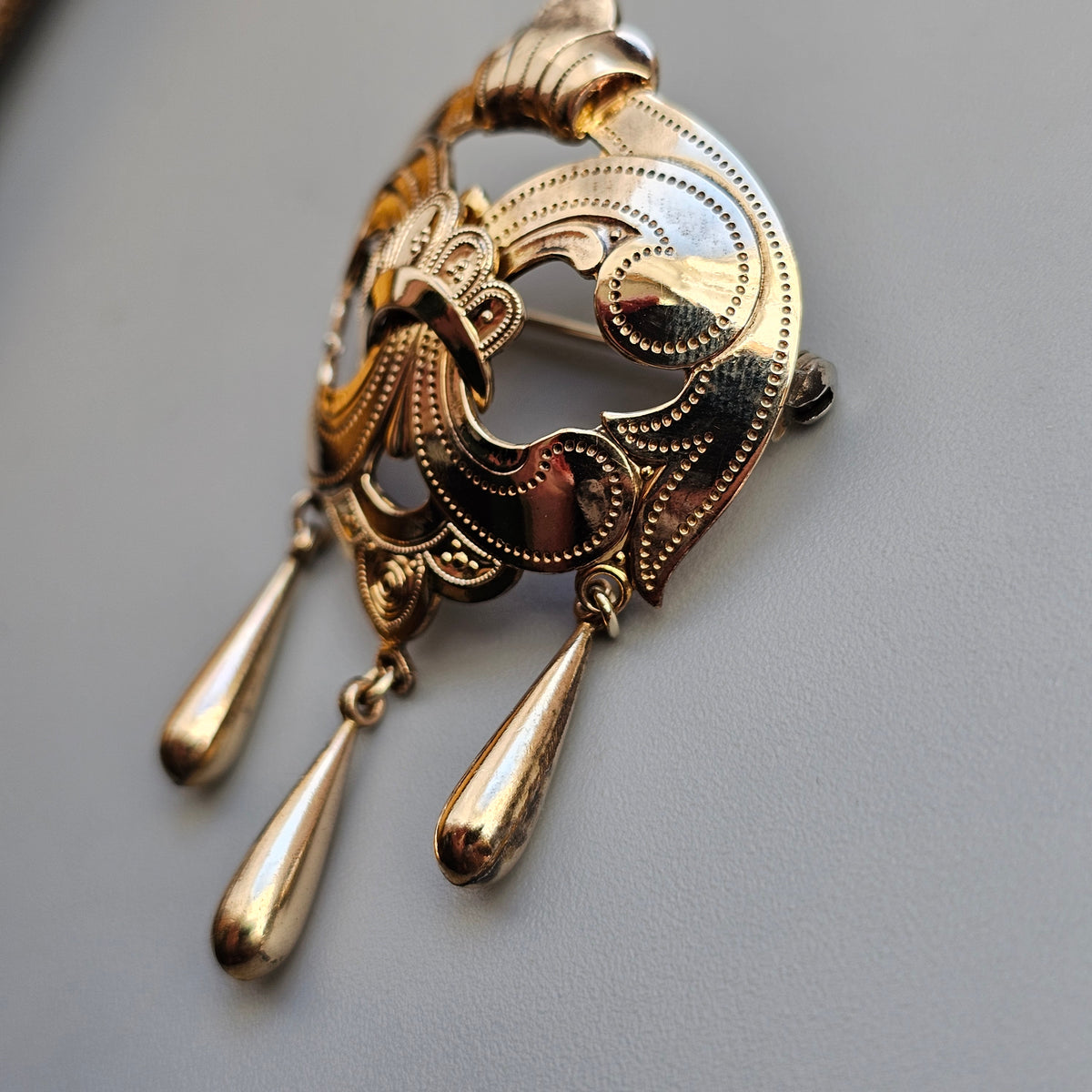 Vintage Victorian Style Andreas Daub German Rolled Gold Dangle Brooch