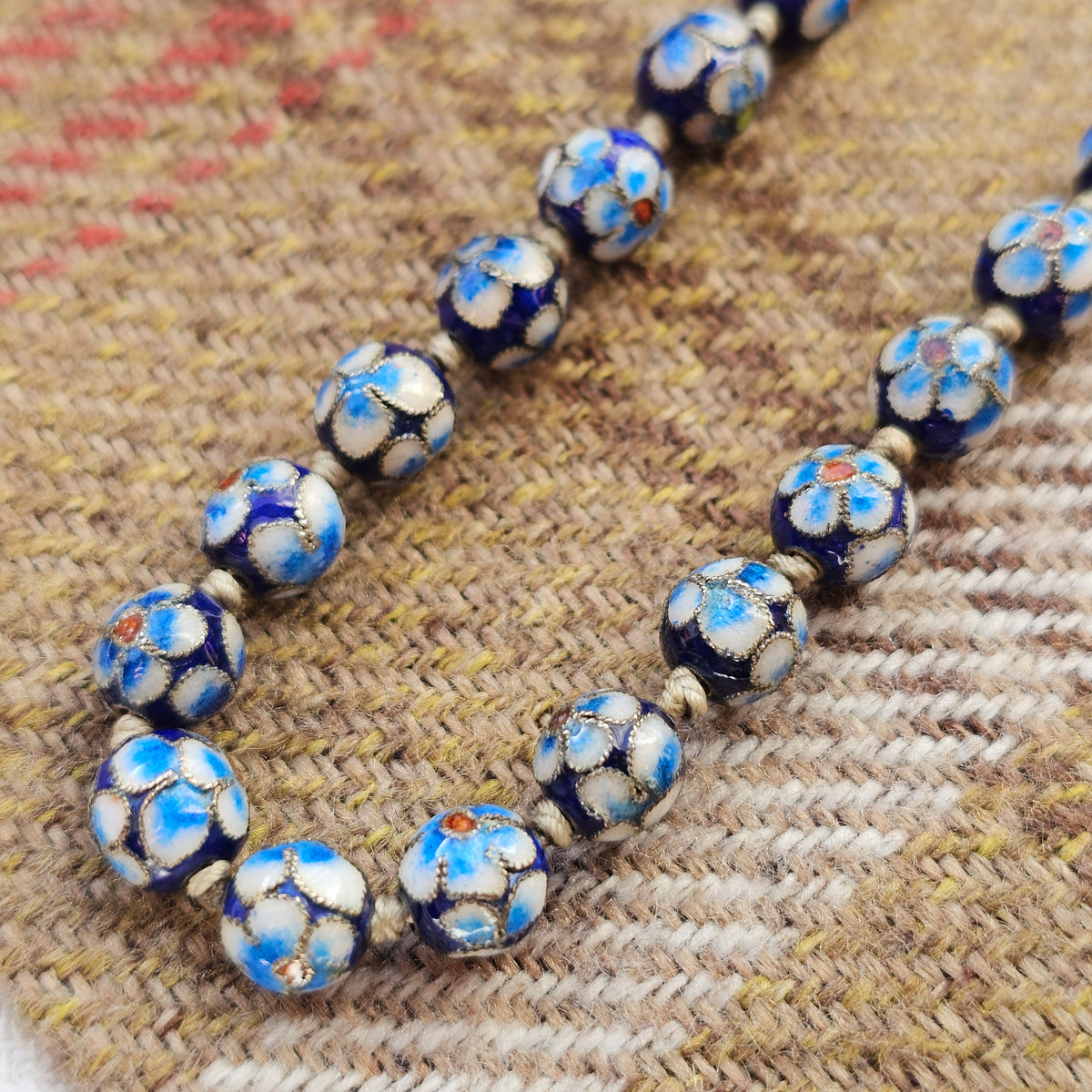 Vintage Chinese Cloisonne Enamel Floral Bead Necklace