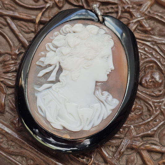 Antique Victorian Whitby Jet Carved Shell Cameo Pendant