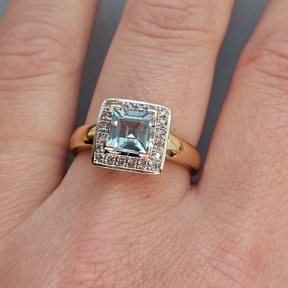 Contemporary Art Deco Style 9ct Gold Blue Topaz Diamond Cluster Ring
