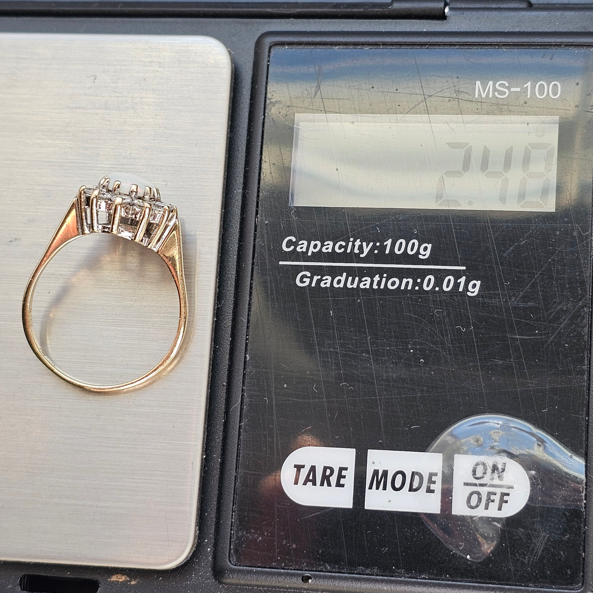 Vintage 1980s 9ct Gold Opal Cubic Zirconia Halo Cluster Ring