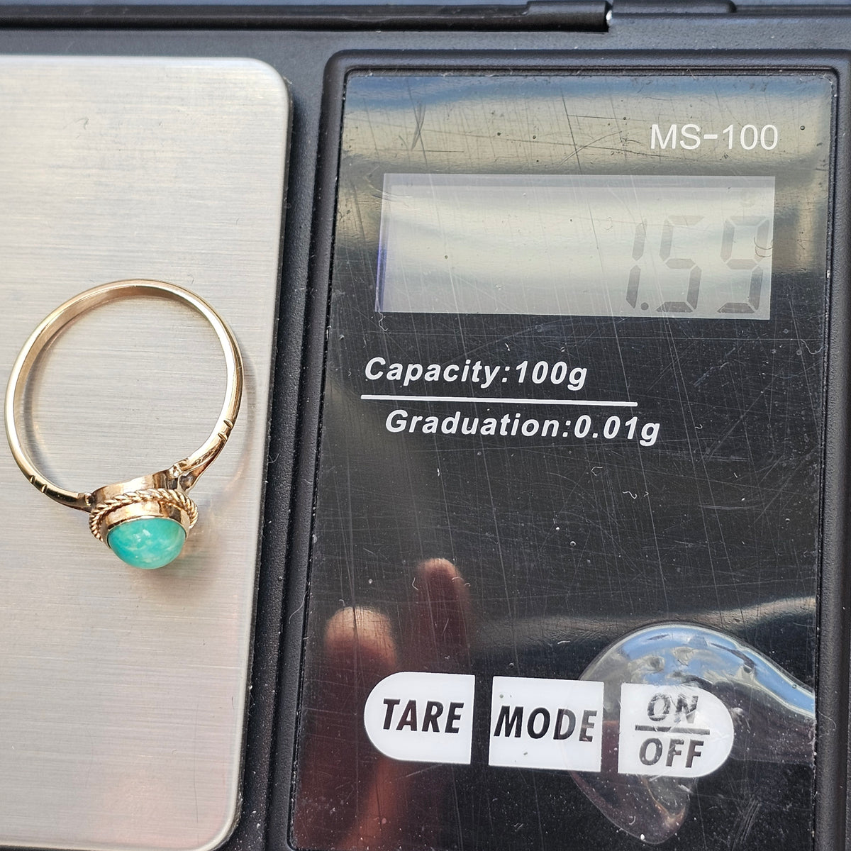 Vintage 1980s 9ct Gold Turquoise Cabochon Ring 1988