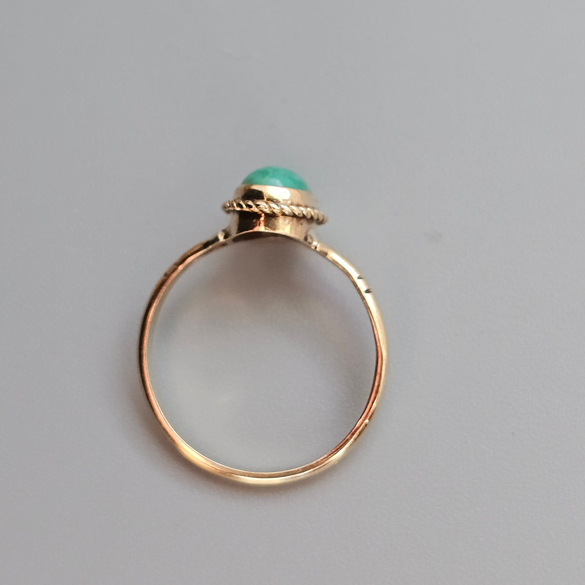 Vintage 1980s 9ct Gold Turquoise Cabochon Ring 1988