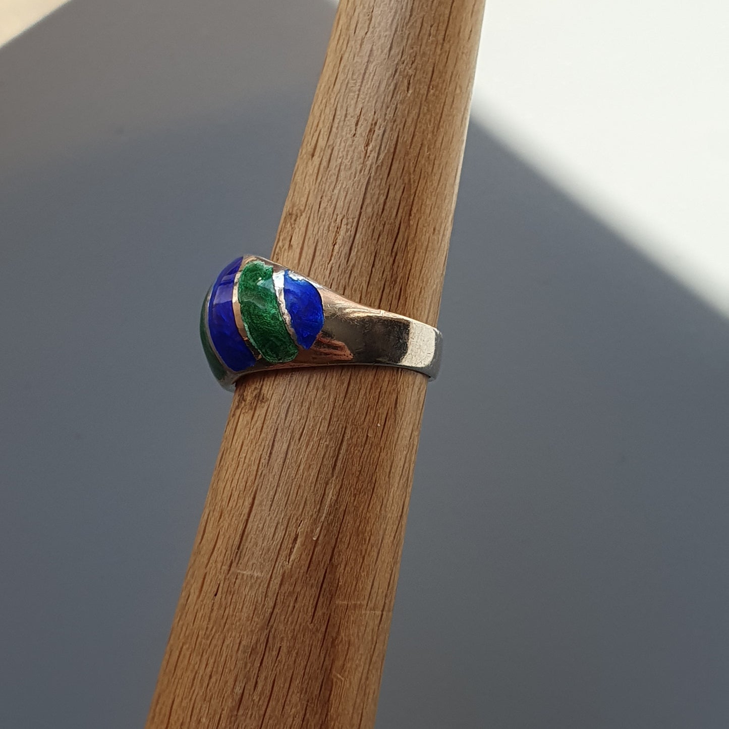 Vintage Sterling Silver, Green & Blue Enamel Ring