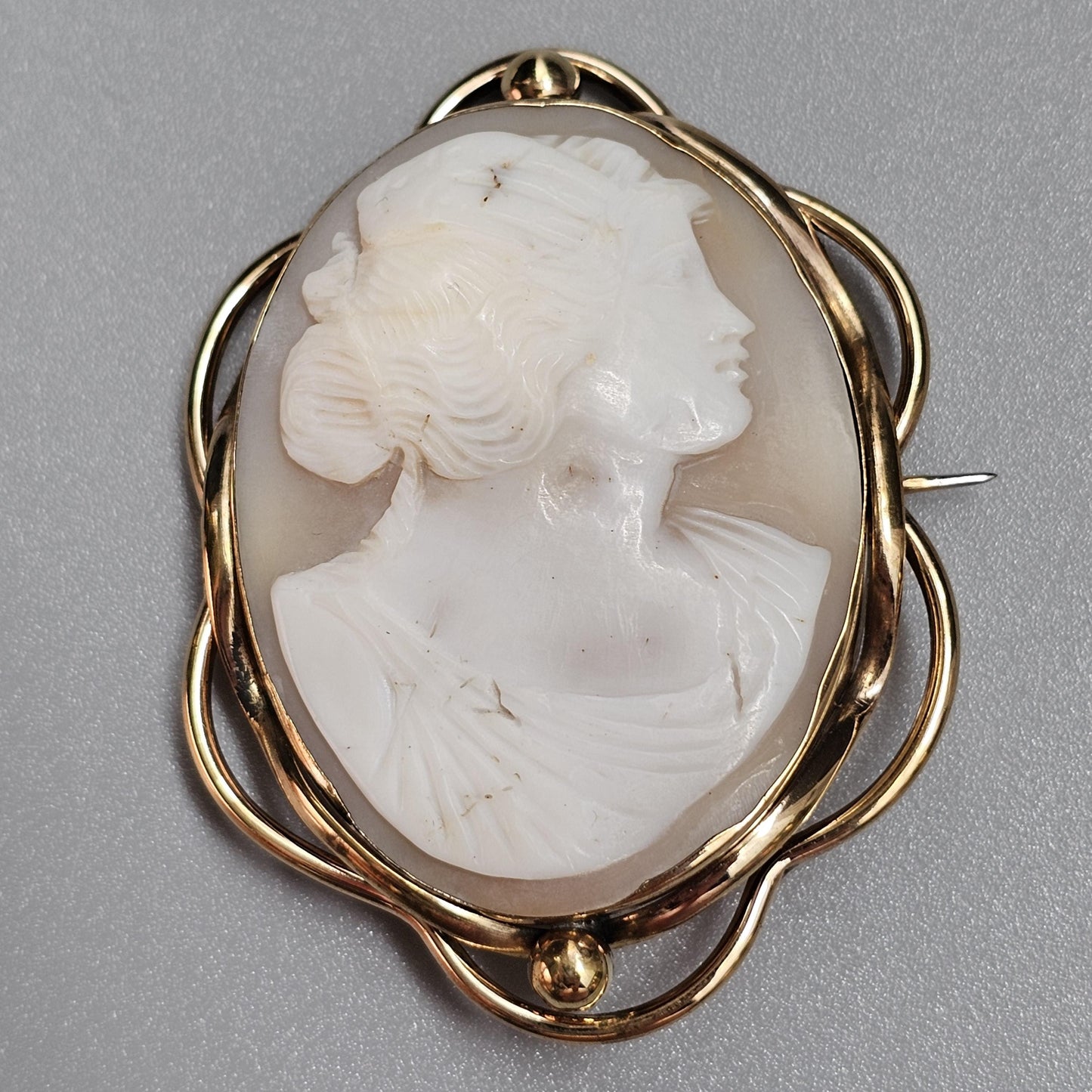 Antique Large Gold Tone Shell Cameo Brooch with Greek/Roman Goddess - Victorian Era