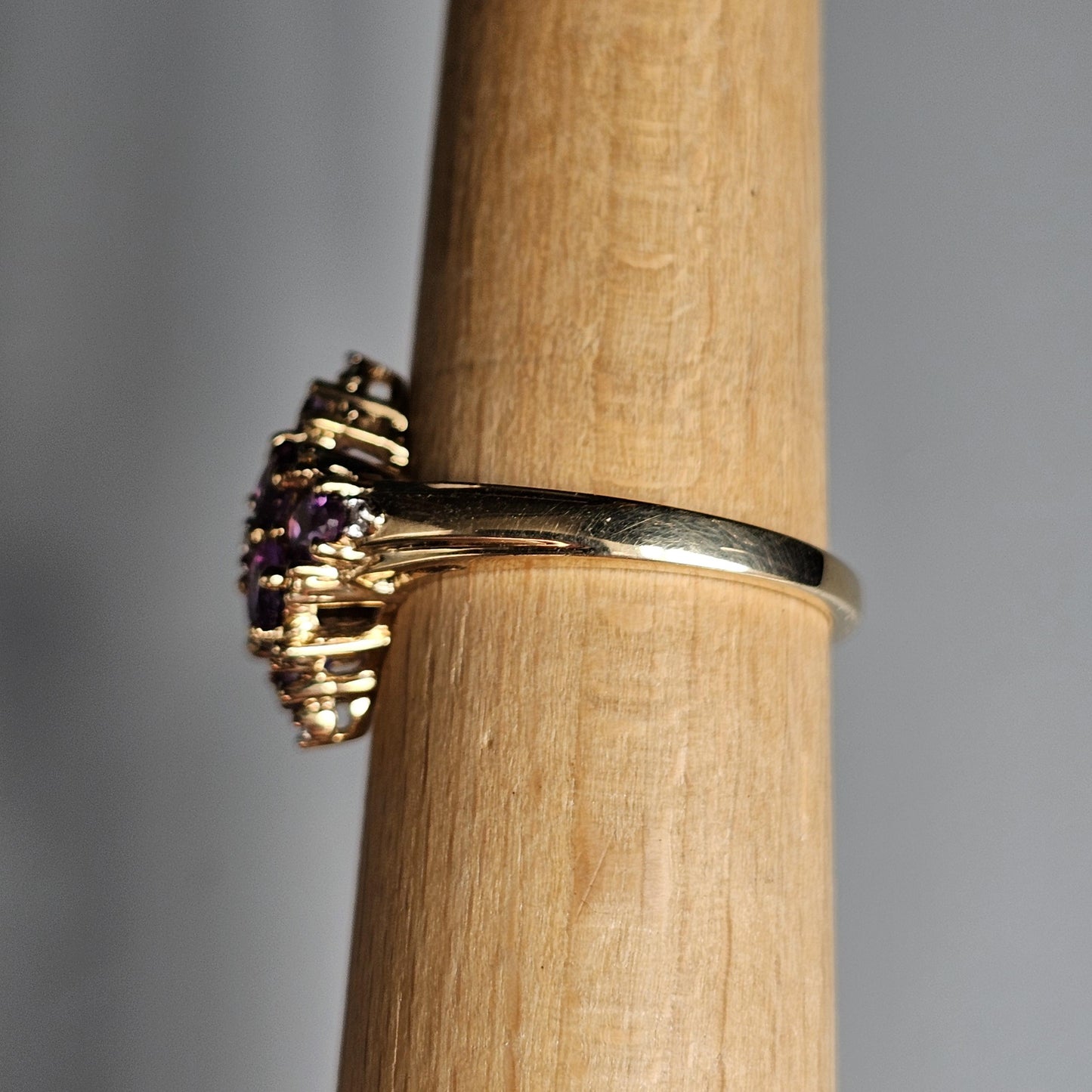 9ct Yellow Gold Amethyst Diamond Cluster Ring - UK Size P 1/2