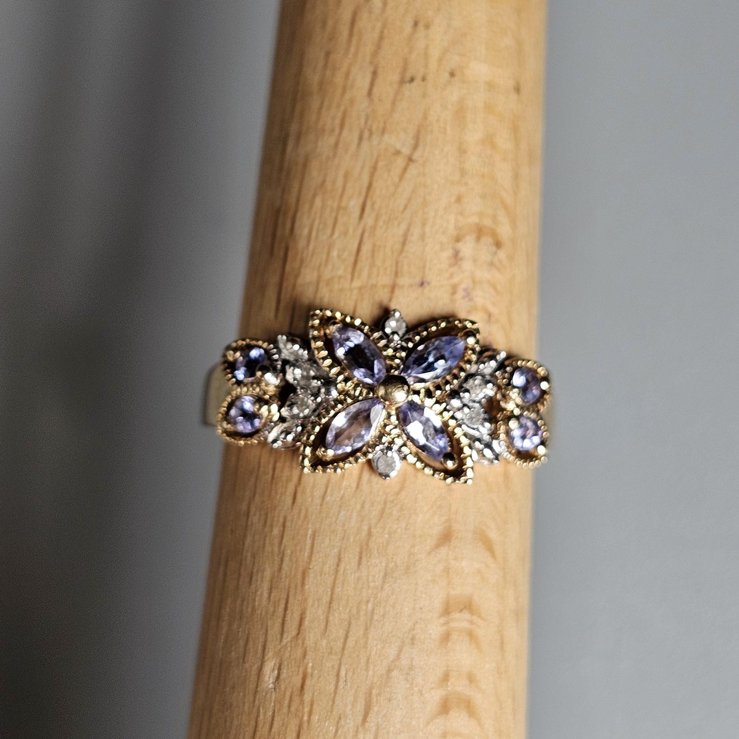 9ct Yellow Gold Tanzanite Diamond Flower Ring - UK Size P / US 7.75