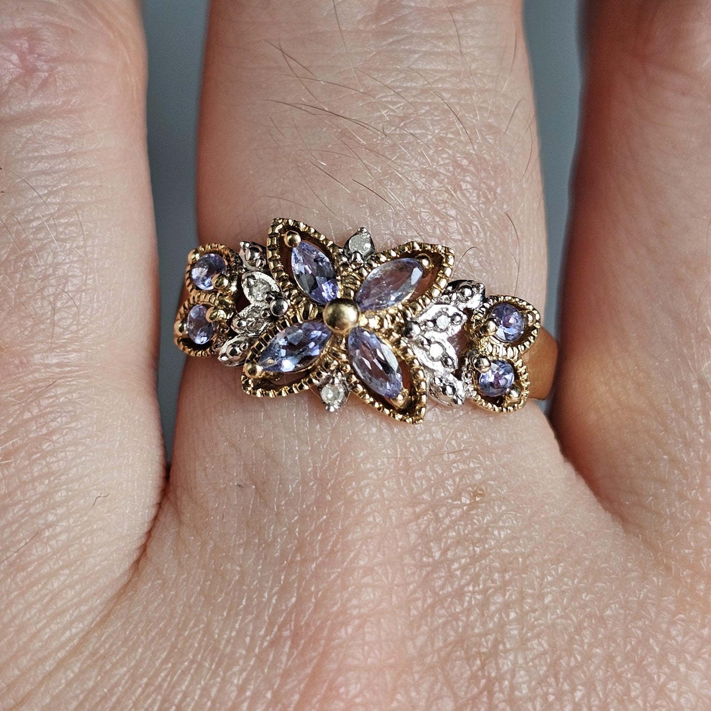 9ct Yellow Gold Tanzanite Diamond Flower Ring - UK Size P / US 7.75