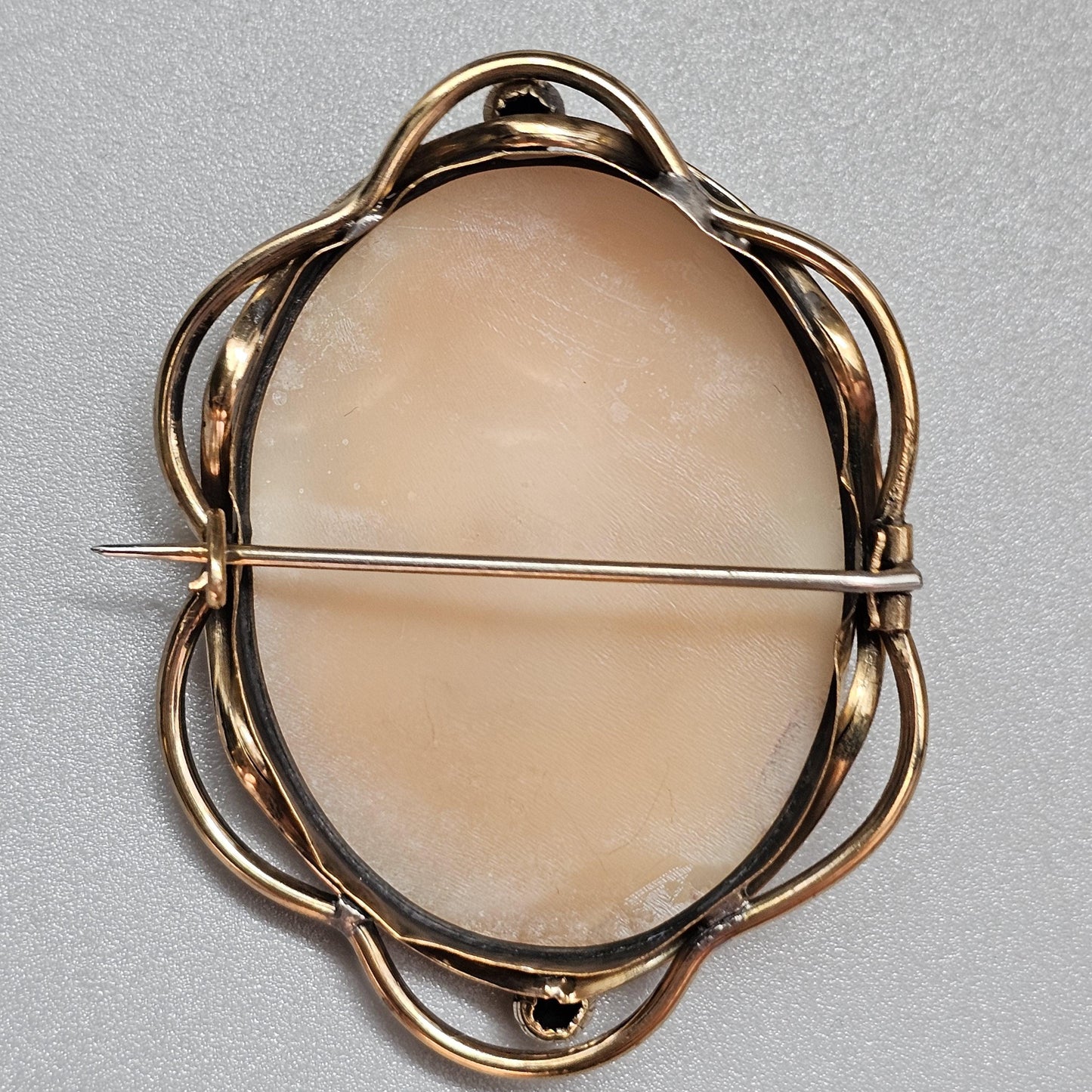 Antique Large Gold Tone Shell Cameo Brooch with Greek/Roman Goddess - Victorian Era