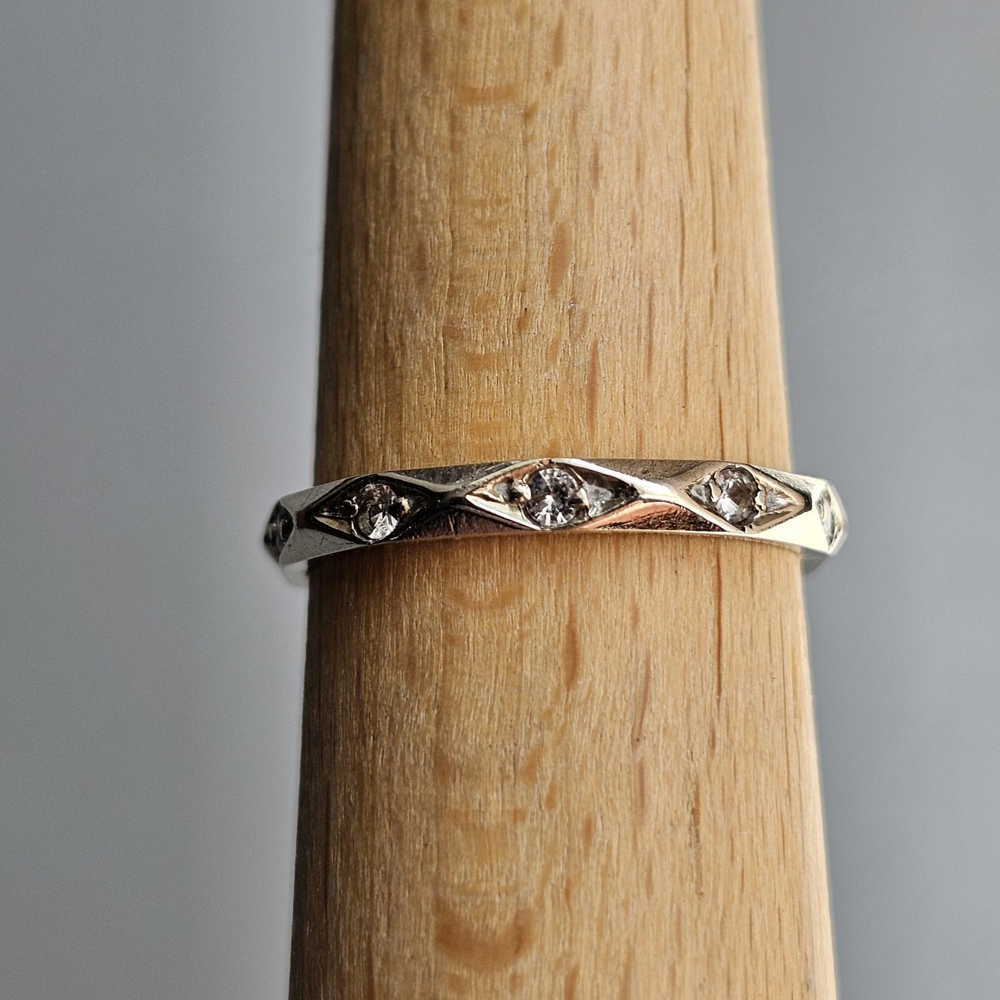 Vintage 9ct Yellow Gold Rock Crystal Eternity Ring - UK Size M 1/2 / US 6.25